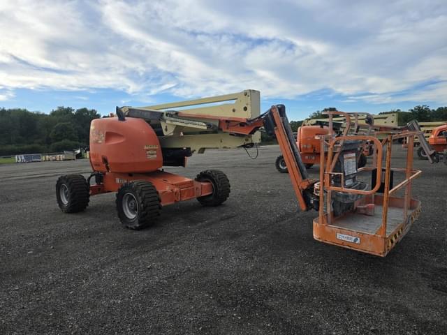 Image of JLG 450AJ equipment image 3