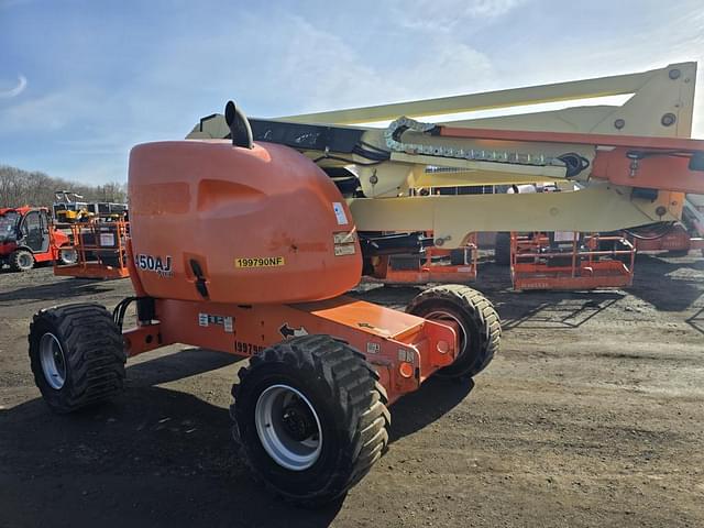 Image of JLG 450AJ equipment image 4