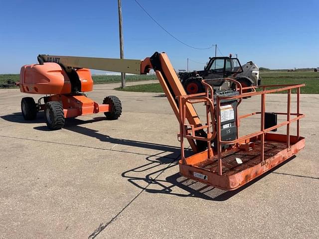 Image of JLG 460SJ equipment image 1