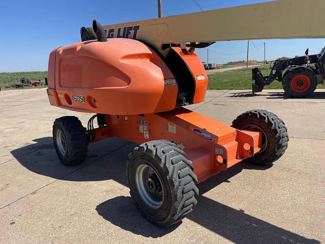 Image of JLG 460SJ equipment image 2