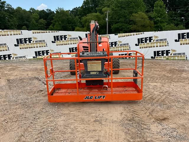 Image of JLG 600AJ equipment image 1