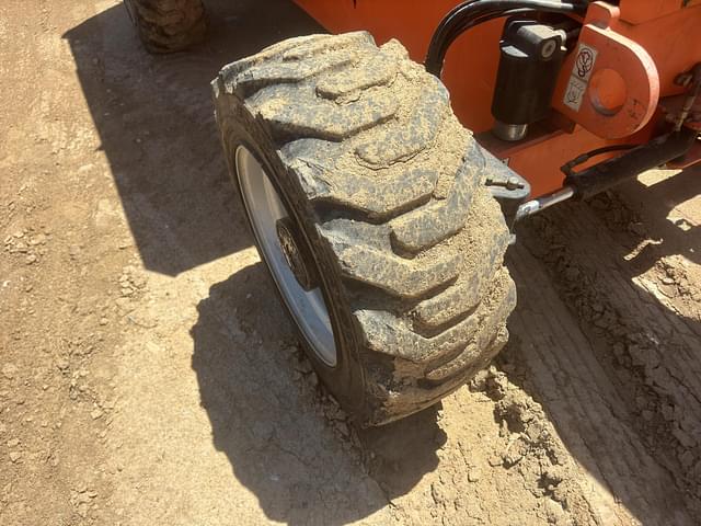 Image of JLG 600S equipment image 4