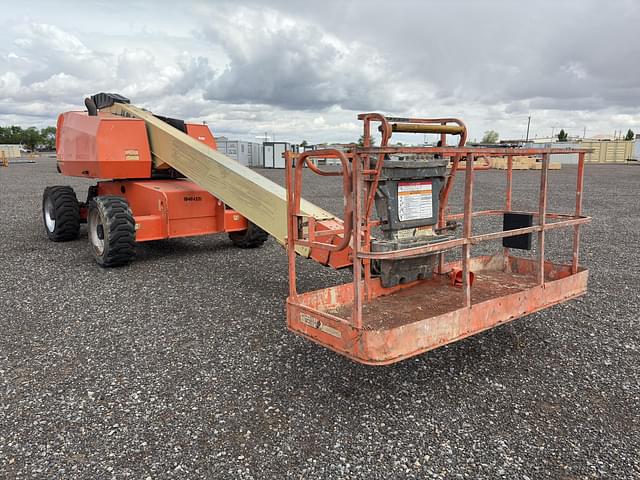 Image of JLG 600S equipment image 3