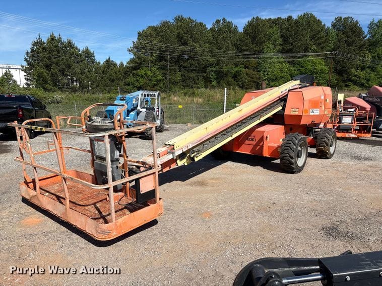 2015 JLG 600S Equipment Image0
