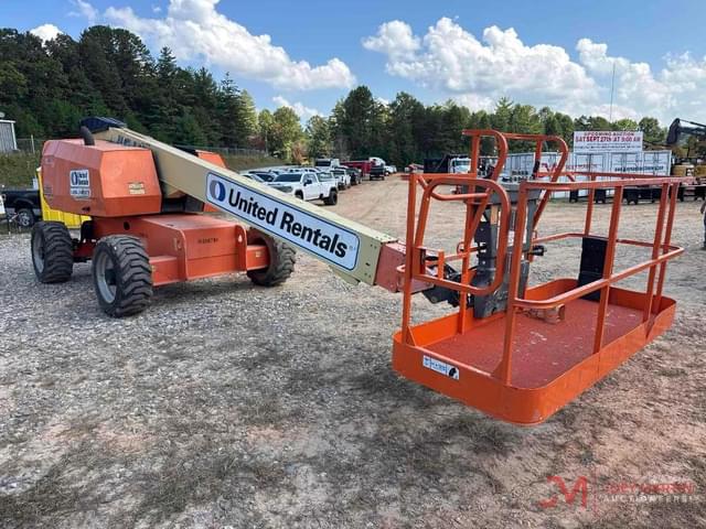 Image of JLG 600S equipment image 2