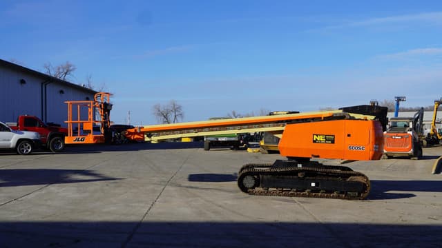 Image of JLG 600SC equipment image 2