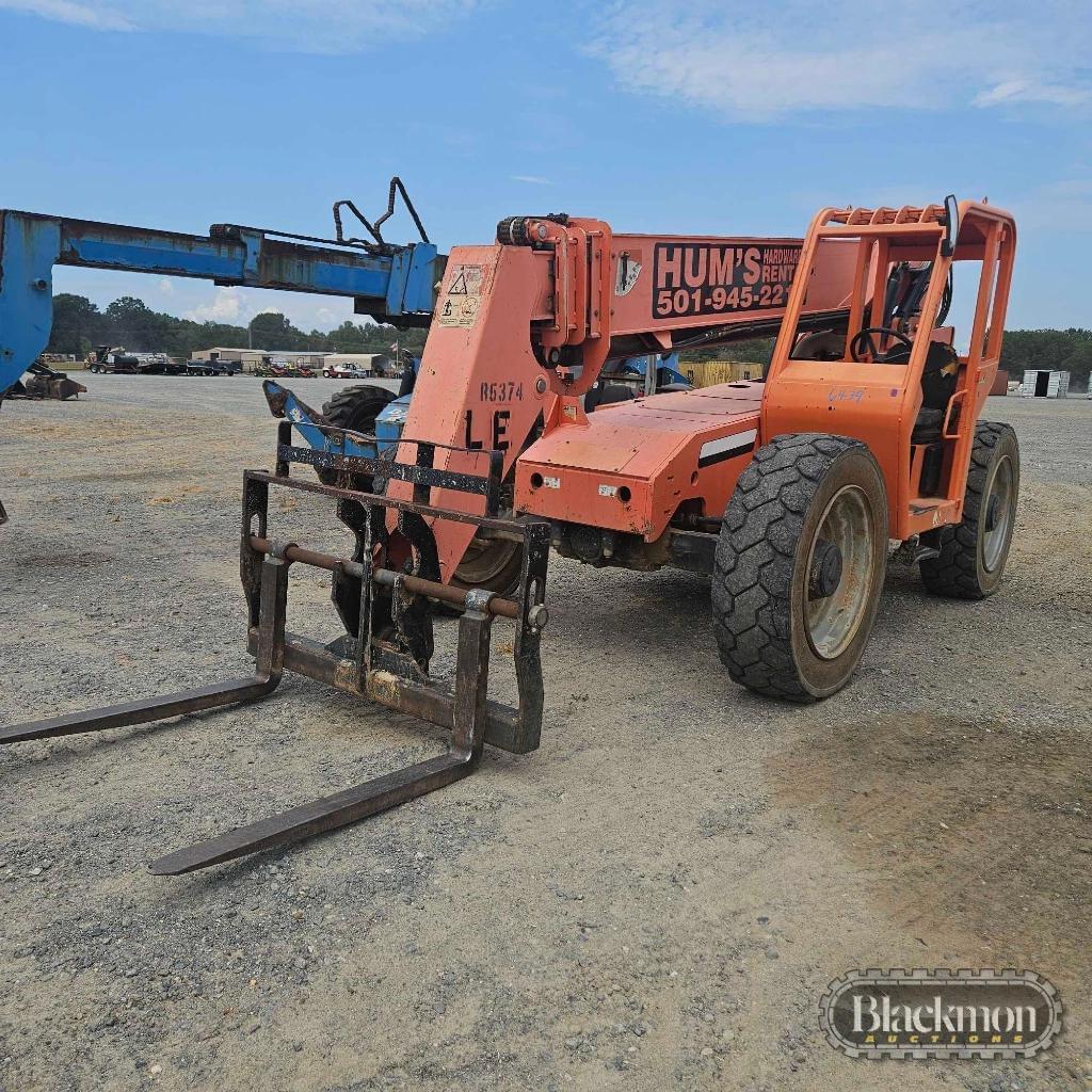 Image of JLG 6042 Primary image