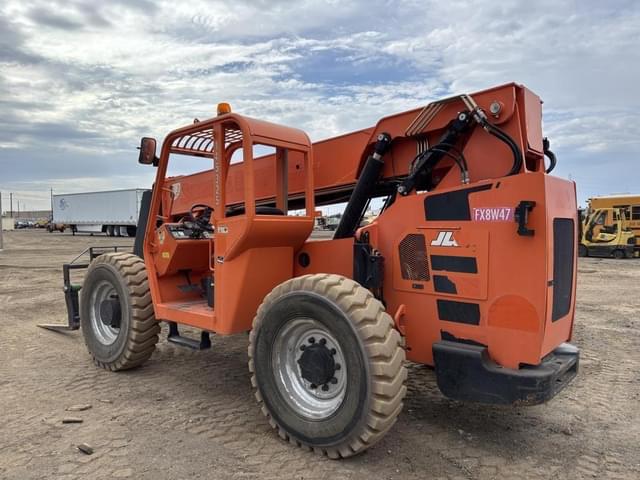 Image of JLG 6042 equipment image 3