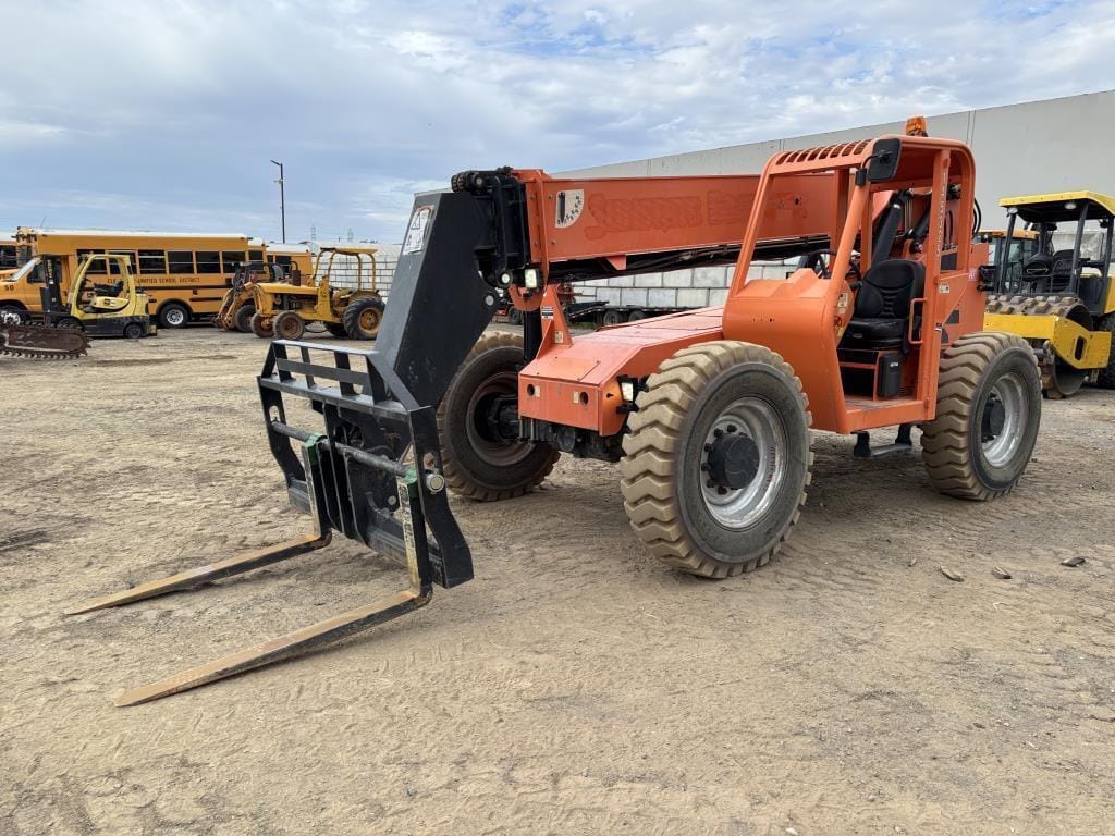 2015 JLG 6042 Equipment Image0