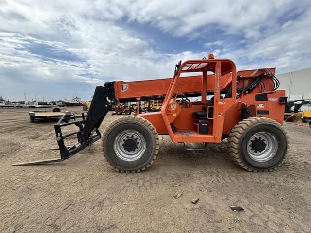 Image of JLG 6042 equipment image 4