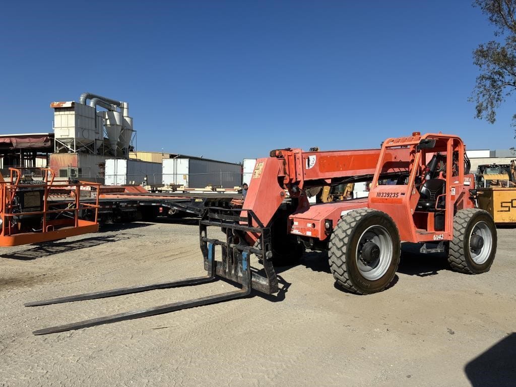 2015 JLG 6042 Equipment Image0
