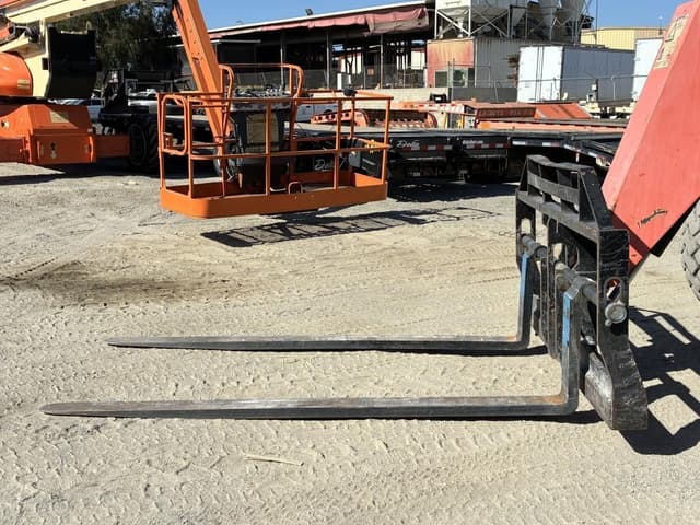 Image of JLG 6042 equipment image 4