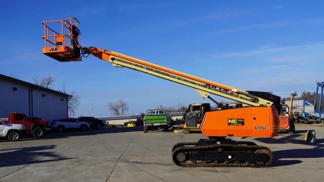 Image of JLG 660SJC equipment image 2