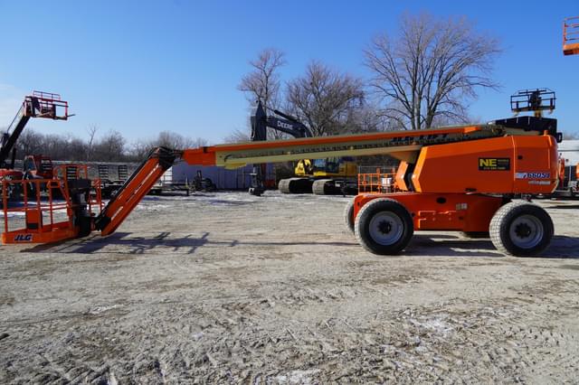Image of JLG 660SJ equipment image 1