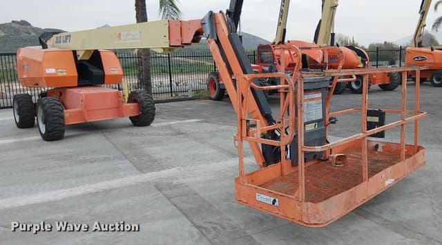 Image of JLG 660SJ equipment image 2