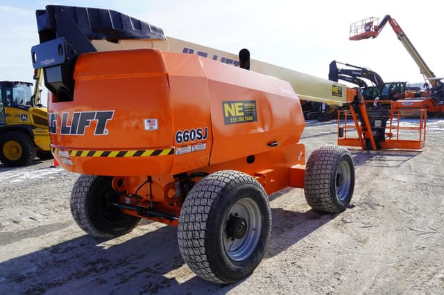 Image of JLG 660SJ equipment image 2