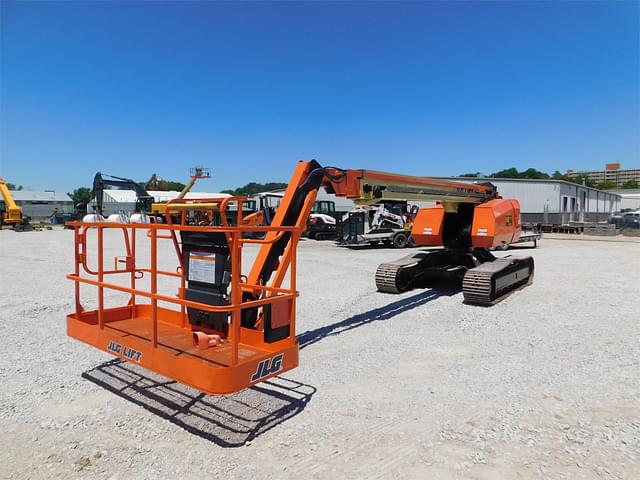 Image of JLG 660SJC equipment image 3