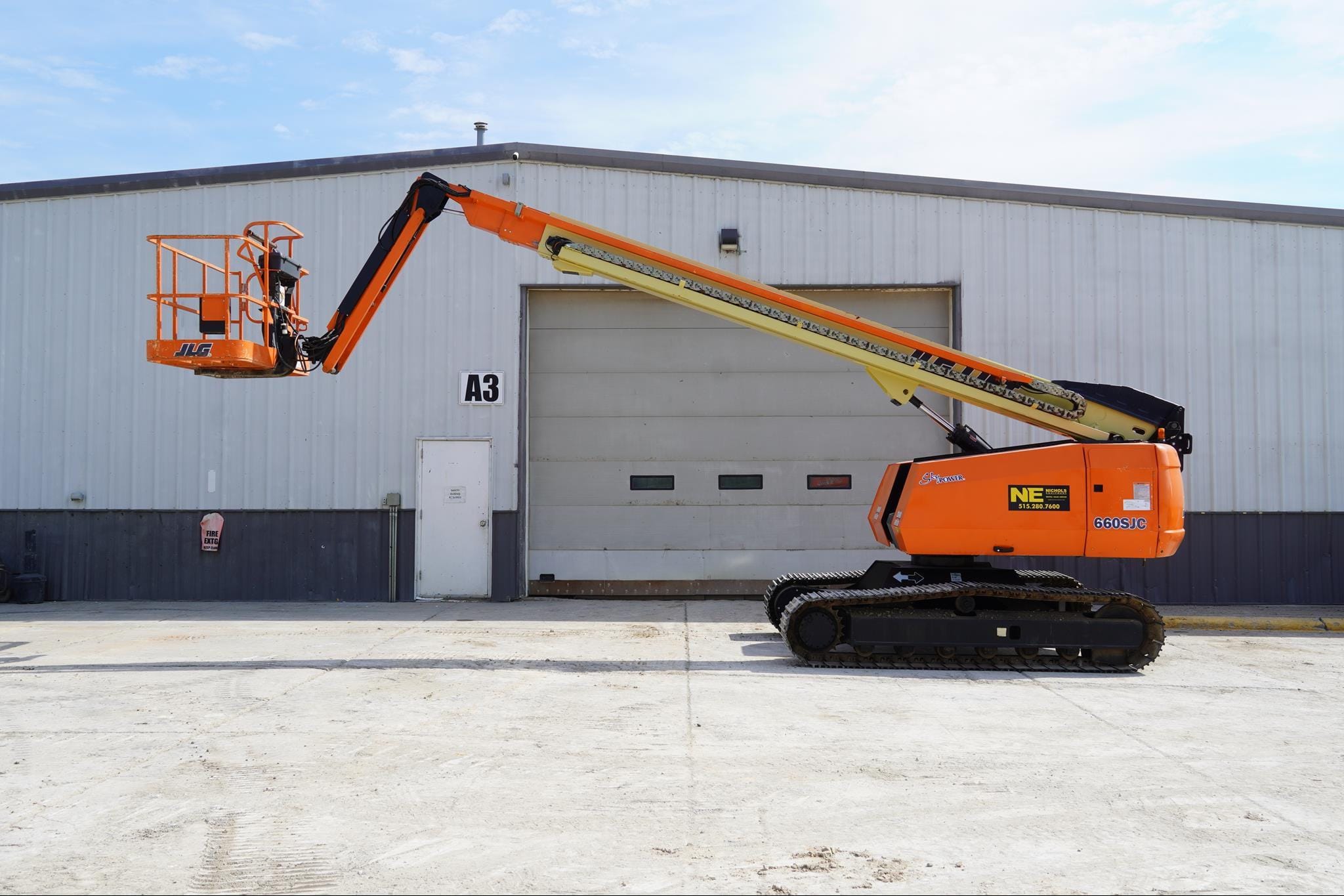 2015 JLG 660SJC Equipment Image0