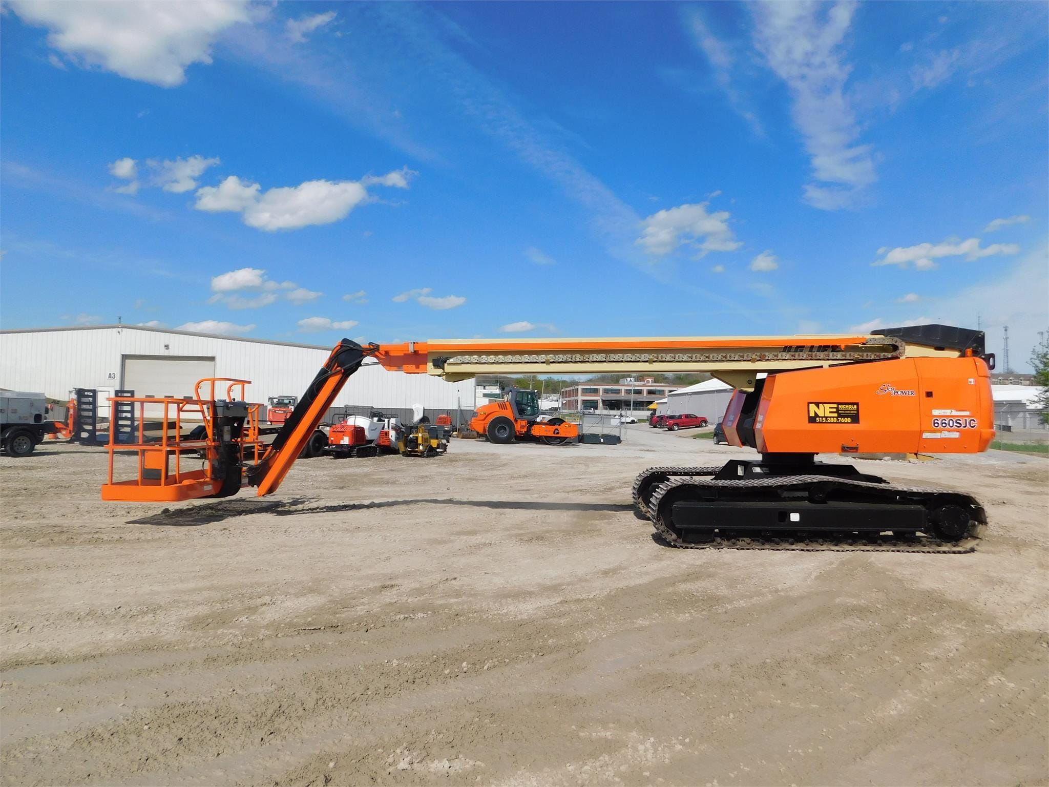 2015 JLG 660SJC Equipment Image0