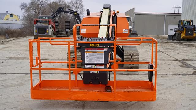 Image of JLG 660SJC equipment image 2