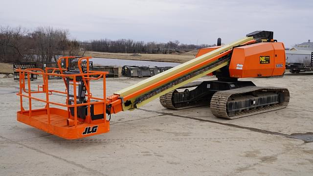 Image of JLG 660SJC equipment image 1