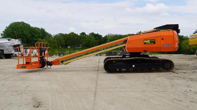 Image of JLG 660SJC equipment image 1