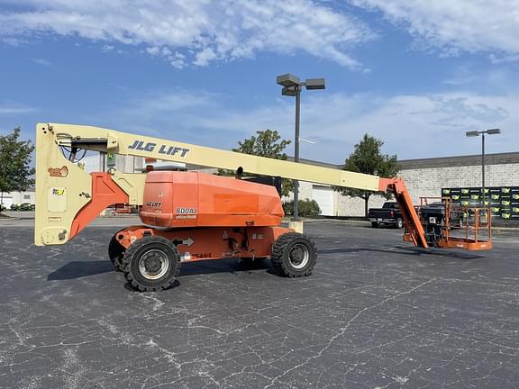 Image of JLG 800AJ equipment image 2