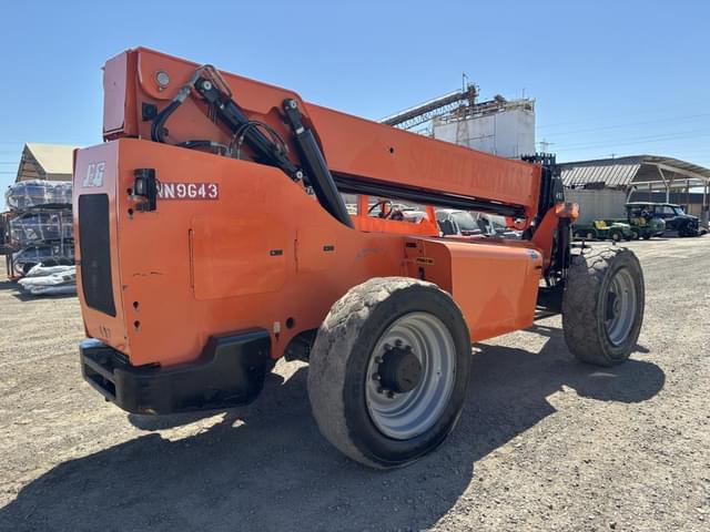 Image of JLG 8042 equipment image 2