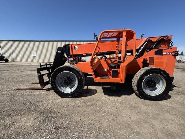 Image of JLG 8042 equipment image 4
