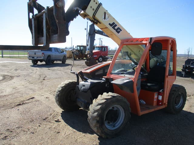Image of JLG G5-18A equipment image 3