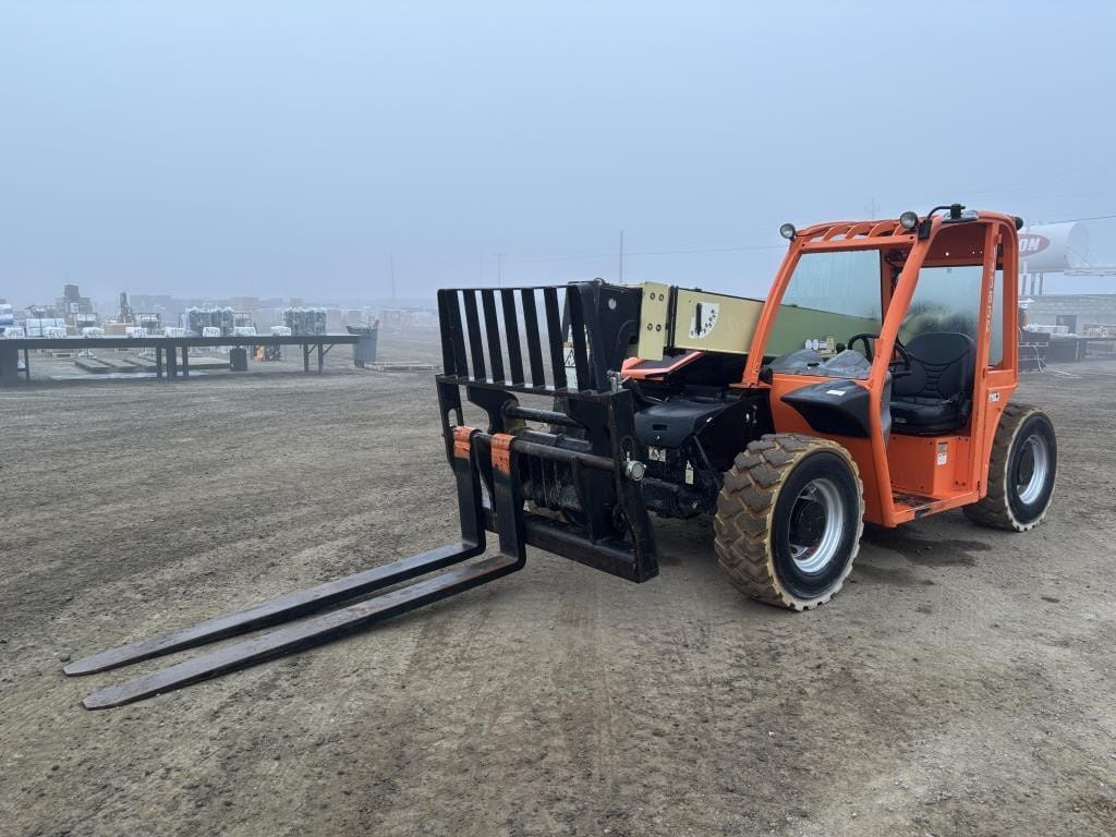 2015 JLG G5-18A Equipment Image0