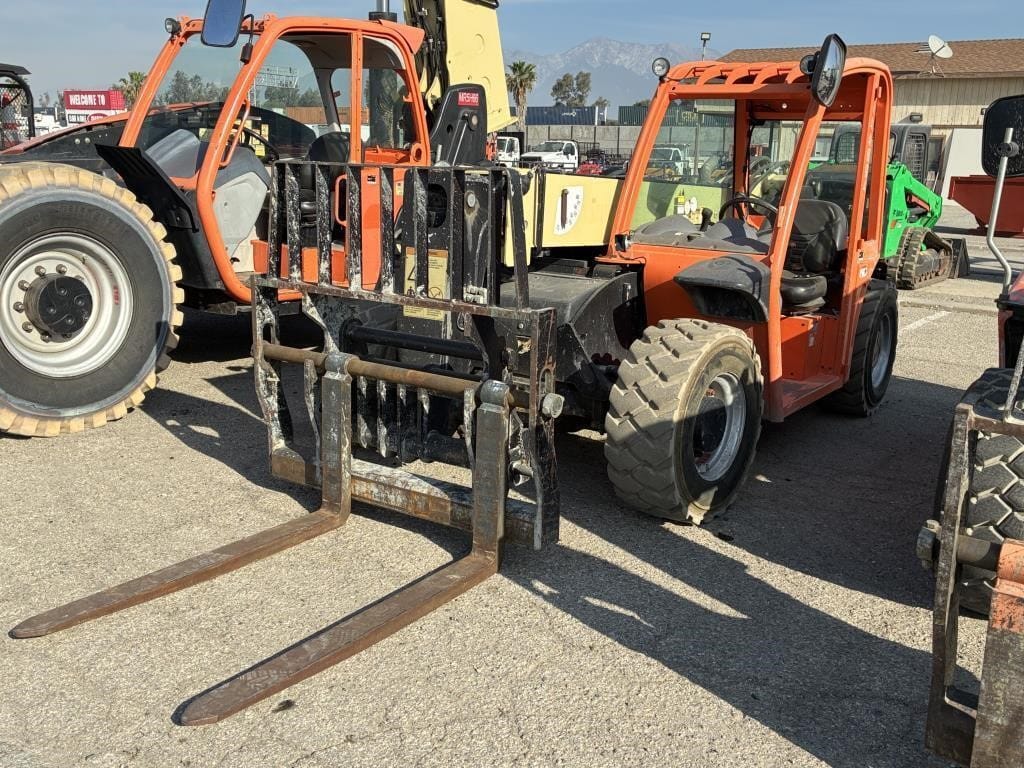 2015 JLG G5-18A Equipment Image0