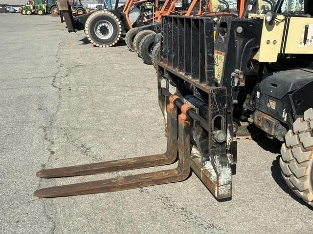 Image of JLG G5-18A equipment image 4