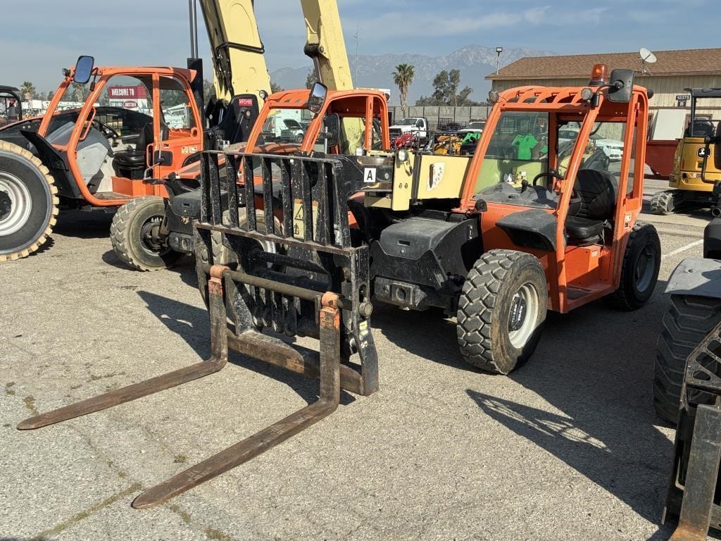 2015 JLG G5-18A Equipment Image0