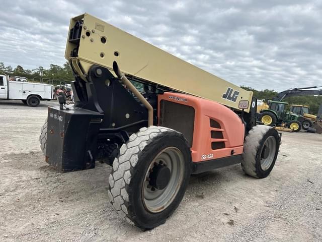 Image of JLG G9-43A equipment image 2