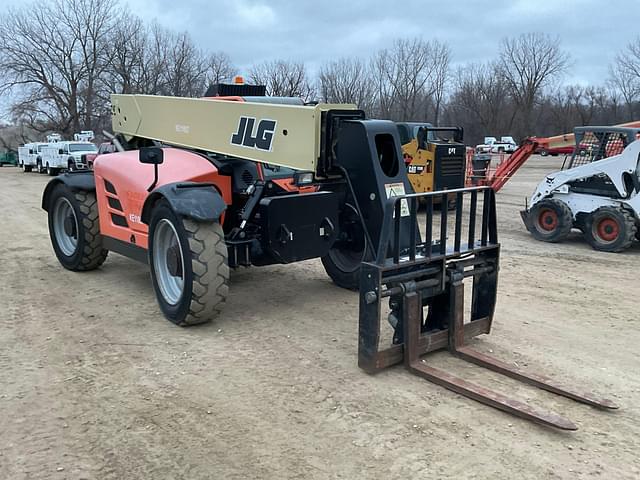 Image of JLG G9-43A equipment image 2