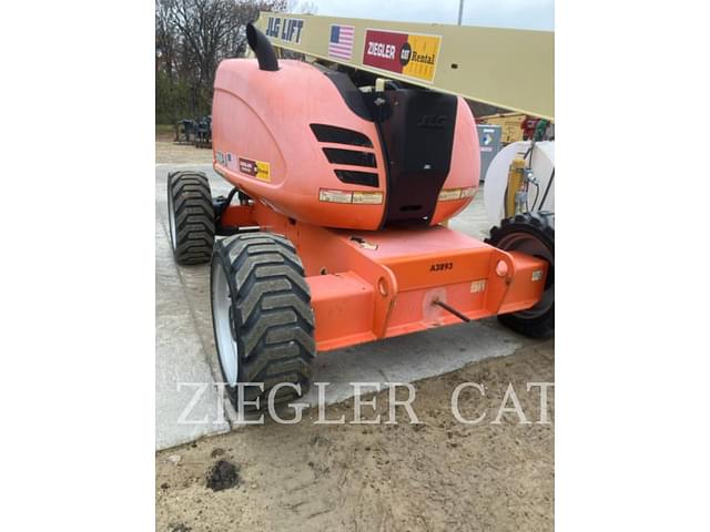 Image of JLG 600AJ equipment image 1