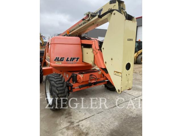 Image of JLG 600AJ equipment image 2