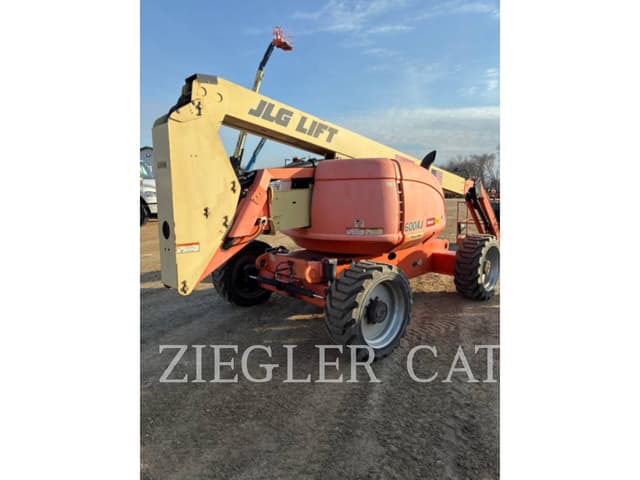 Image of JLG 600AJ equipment image 3