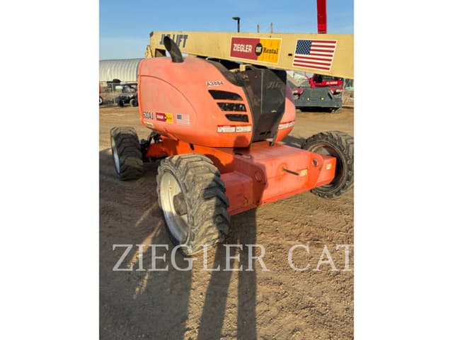 Image of JLG 600AJ equipment image 1