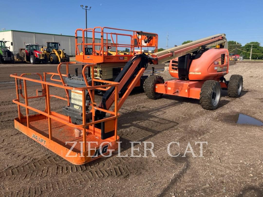 Image of JLG 600AJ Image 1