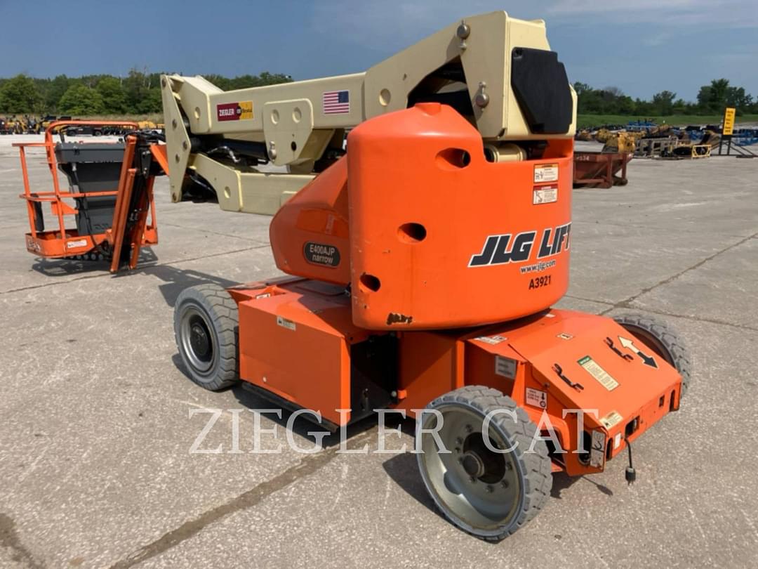 Image of JLG E400AJPN Image 1