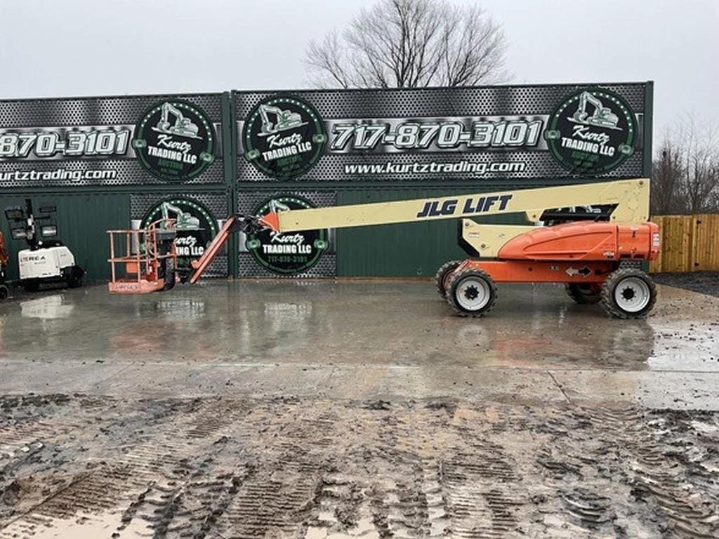 2015 JLG M600JP Equipment Image0