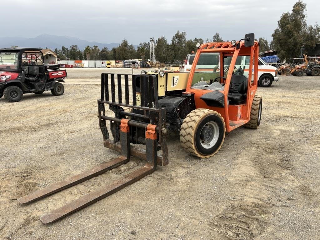 2015 JLG G5-18A Equipment Image0