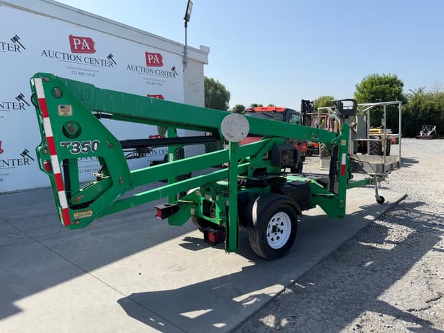Image of JLG T350 equipment image 3