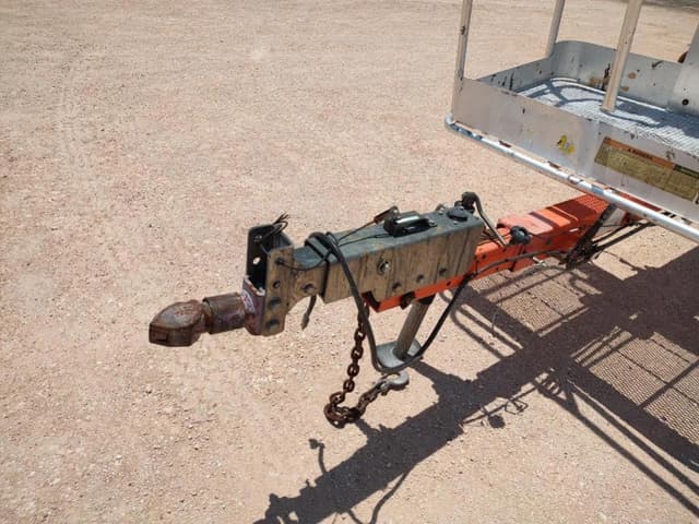 Image of JLG T500J equipment image 4