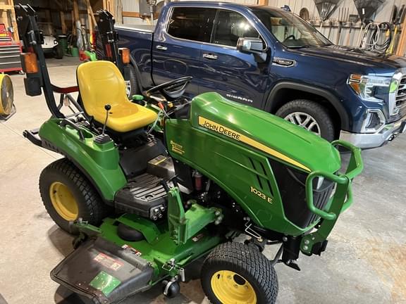 Image of John Deere 1023E Image 1