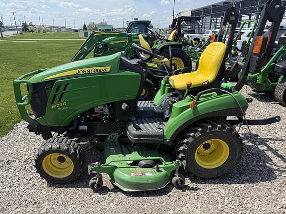 Image of John Deere 1023E Primary image