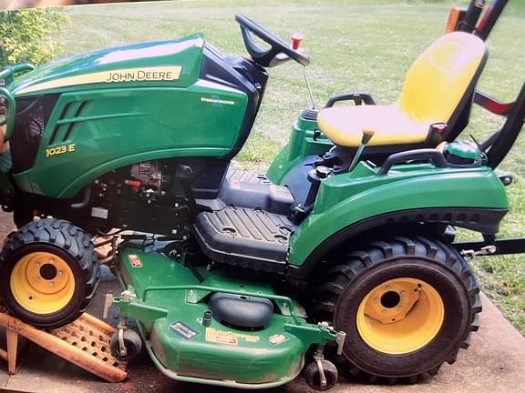 Image of John Deere 1023E Primary image
