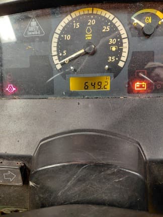 Image of John Deere 1023E equipment image 1